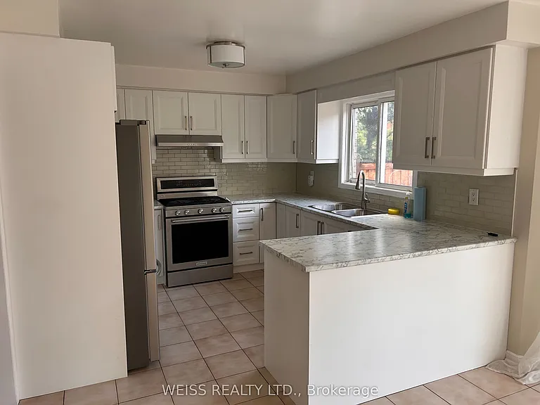 122 Torii St — Photo 9
