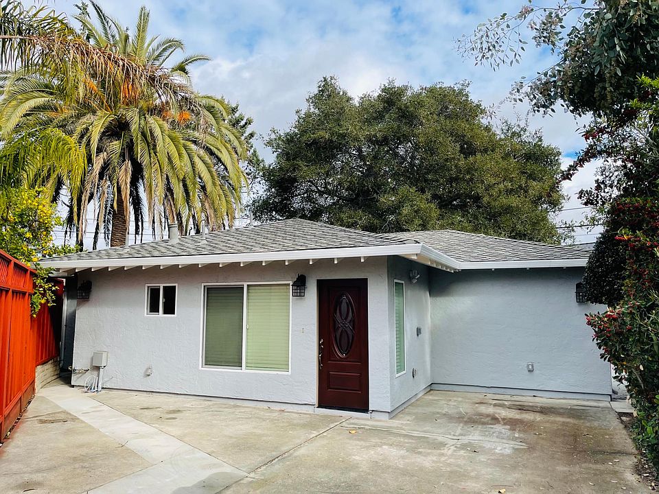 1st image of 12092 Country Squire Ln