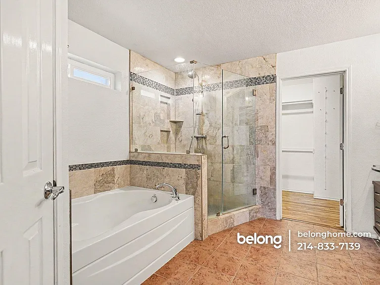 15833 Coyote Hill Dr — Photo 7