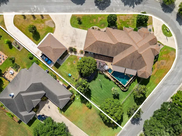 1775 Sunflower Blf, New Braunfels, TX 78130