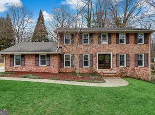 2348 Leisure Ln, Dunwoody, GA 30338