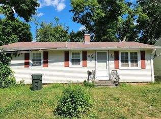 53 Georgiana St, New London, CT 06320
