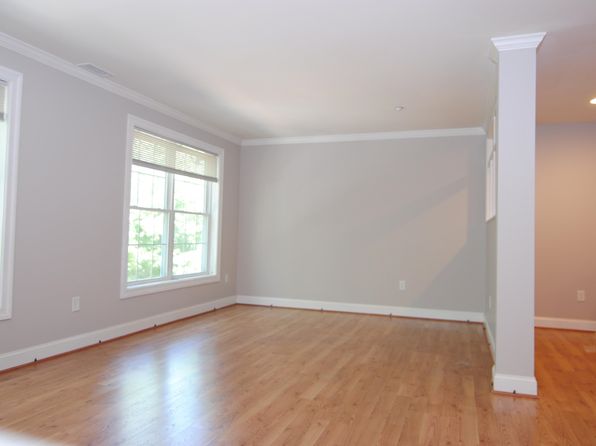 3 Maple Ridge Dr UNIT 221