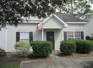 7331 Suncatcher Dr, Hanahan, SC 29410