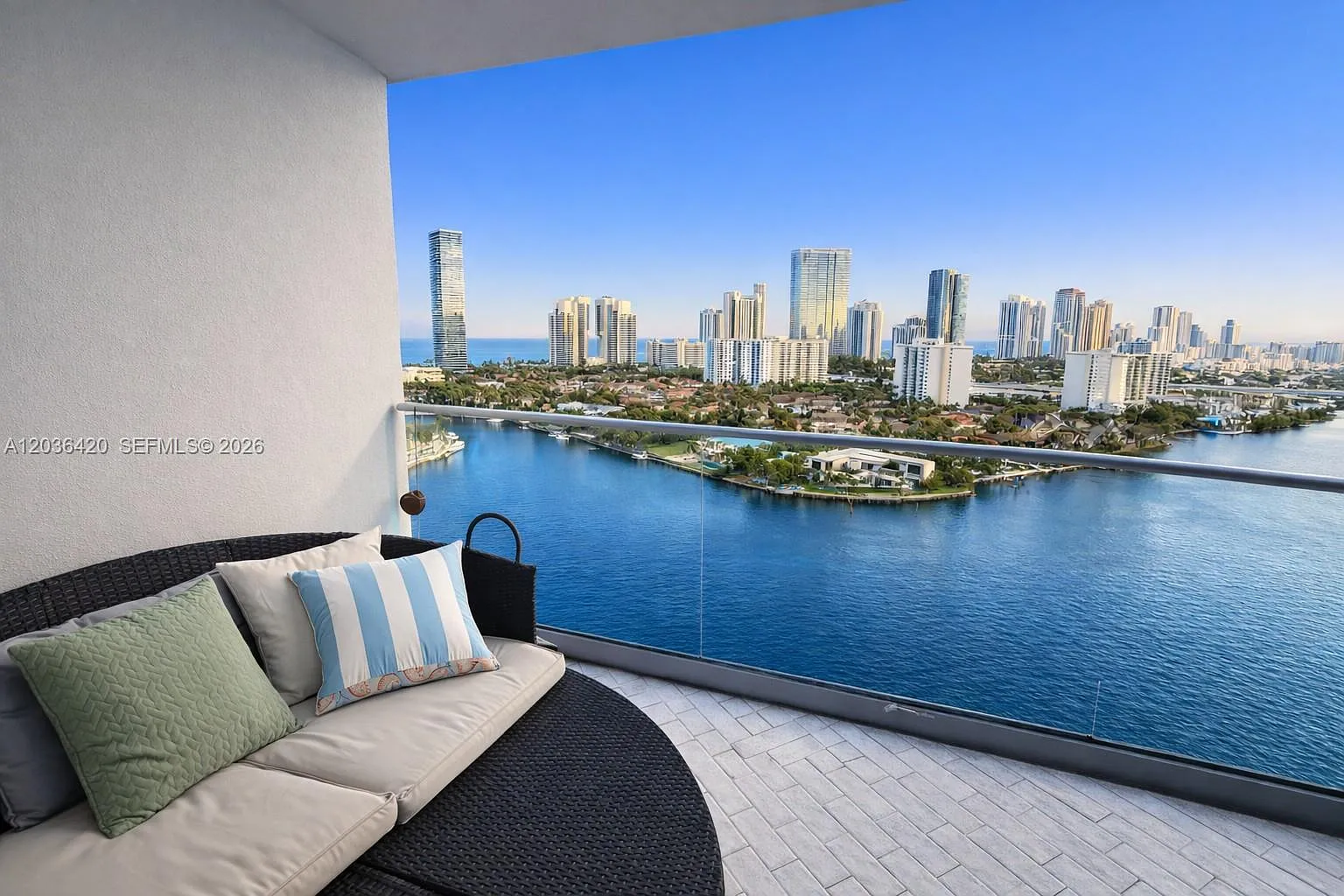 2 bed, 1522 sqft, $3,800 — Photo 1