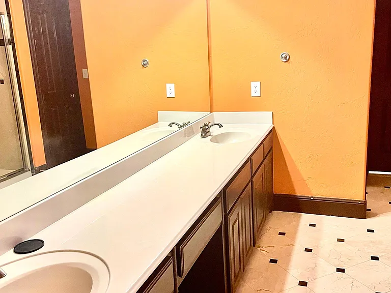 10303 Sandbar Dr — Photo 15