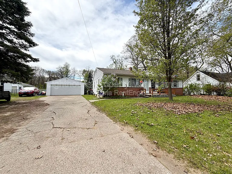 1054 Royal Oak St SW — Photo 18