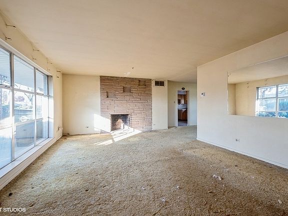 2nd image of 6847 N Keating Ave