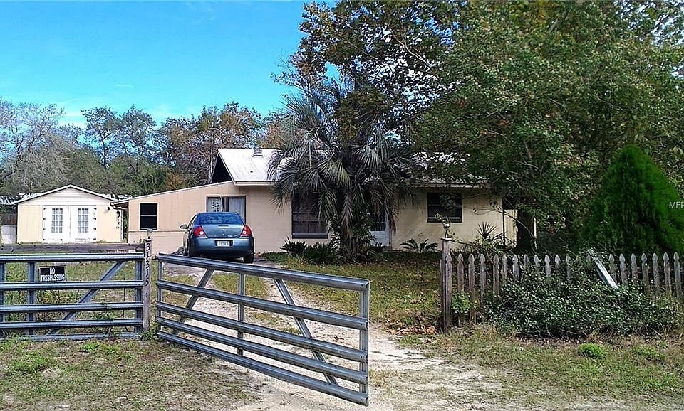 1st image of 31315 Evergreen Dr