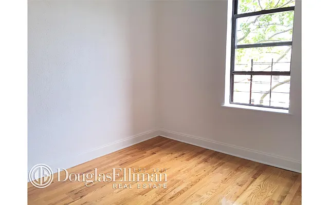 Rented by Douglas Elliman | media 6