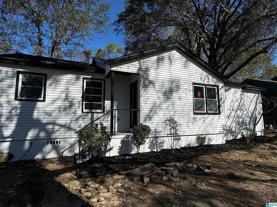 2nd image of 14 Lakeside Dr