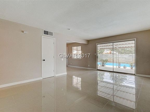 3rd image of 5128 Alta Dr