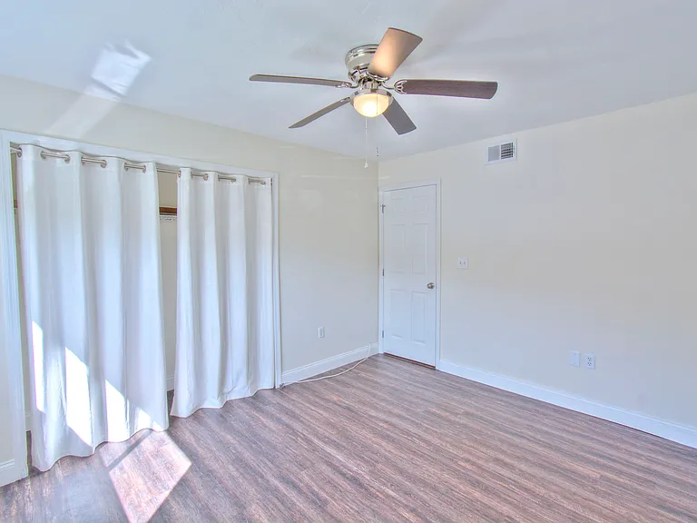 2385 Naples Trace Cir #2 — Photo 8