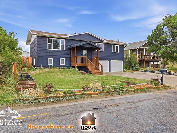 2nd image of 1920 Bonnie Brae St