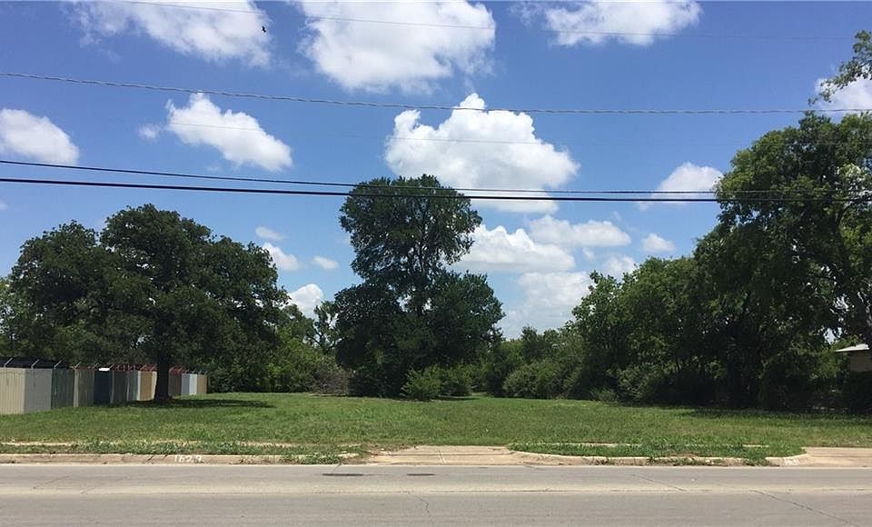 1st image of 1629 Amanda Ave