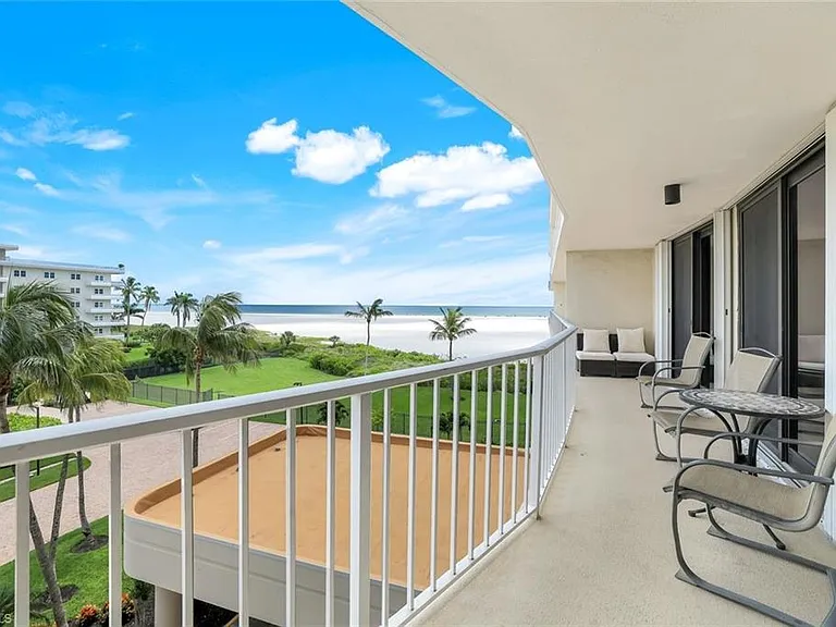 260 Seaview Ct #407 — Photo 18