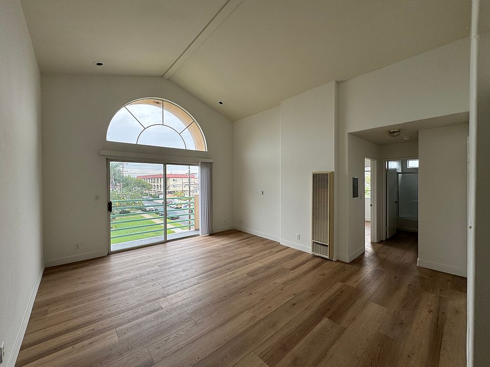 1st image of 1602 W 218th St #21