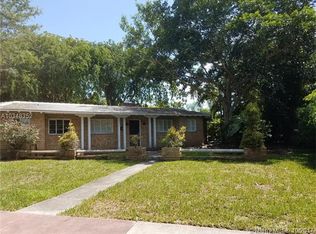 1220 S Alhambra Cir, Coral Gables, FL 33146
