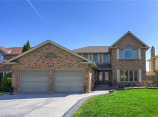 127 Kanata Cres, London, ON N6J4S1