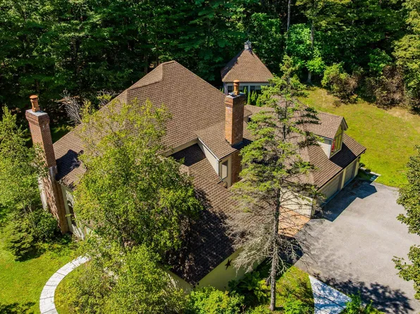 932 McNamara Road, Dorset, VT 05251