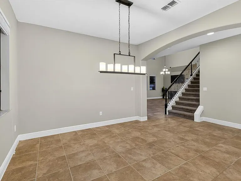 1389 Heritage Landings Dr — Photo 16
