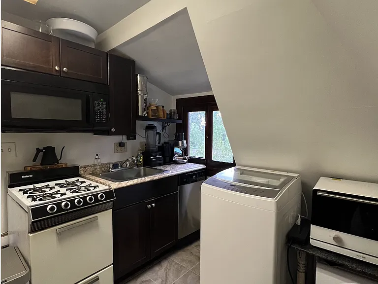 1036 Beechwood Blvd #1 — Photo 9