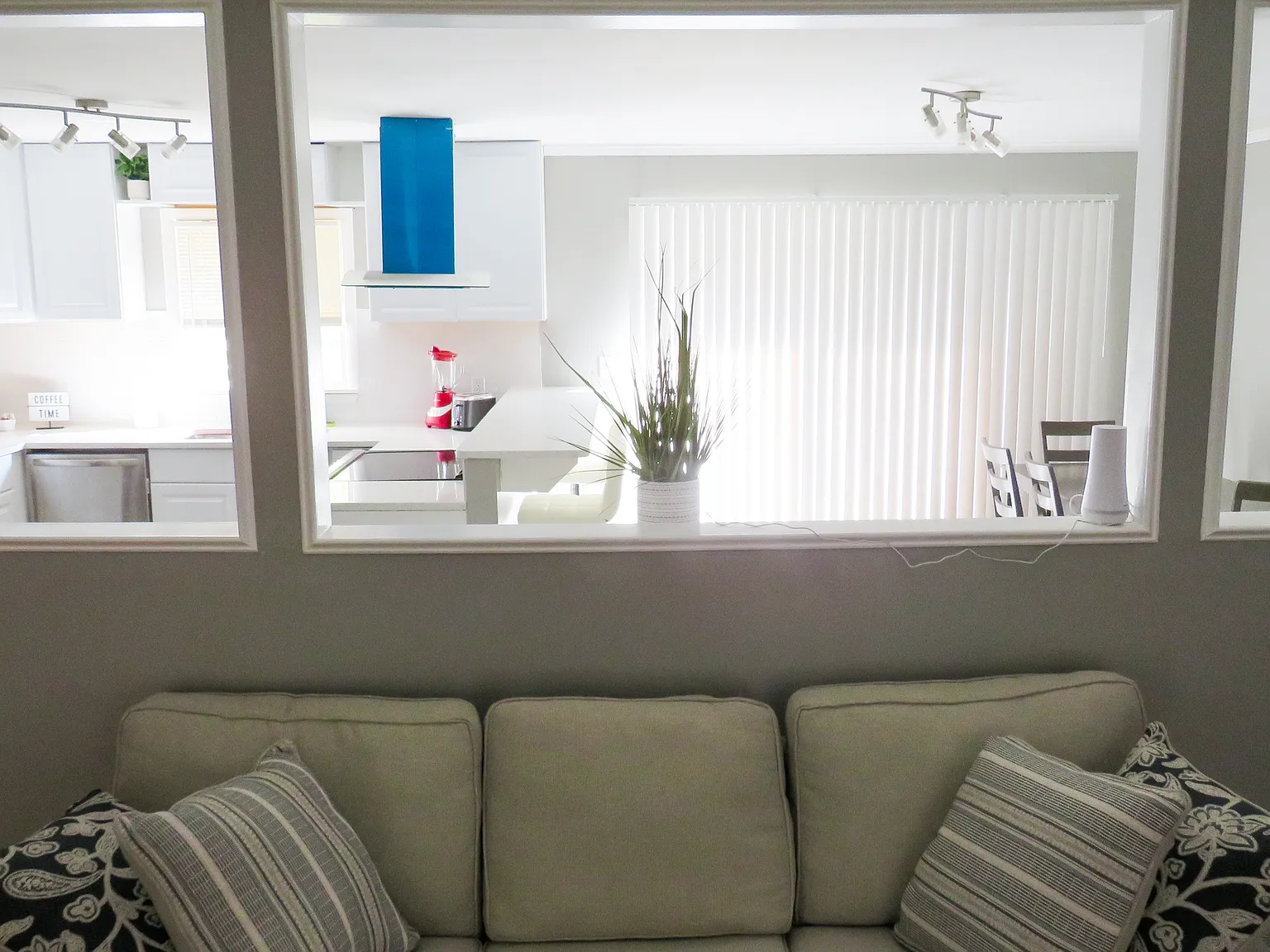 5 bed, 2400 sqft, $3,100 — Photo 4