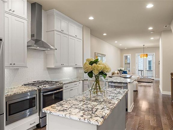 2nd image of 4751 Roswell Rd