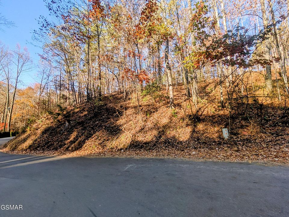 1st image of 483 School House Gap Rd House Gap