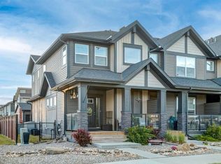 1136 E Midtown Ln SW, Airdrie, AB T4B 4V8