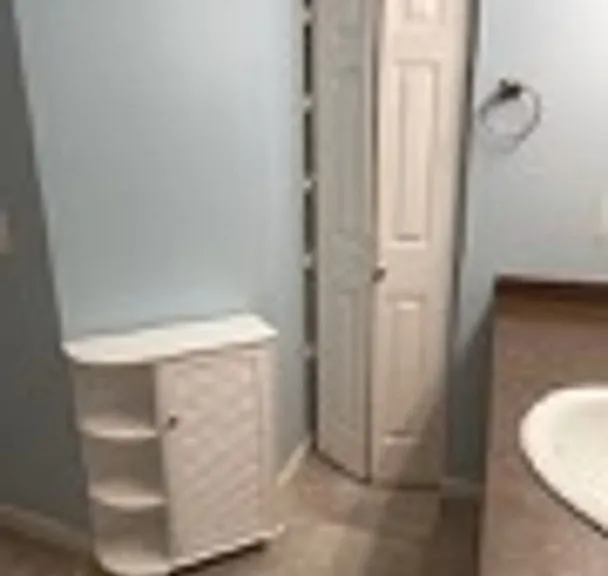4545 Wheaton Dr #H310 — Photo 11
