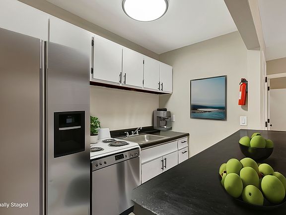4th image of 2857 Cypress Way #2843-14