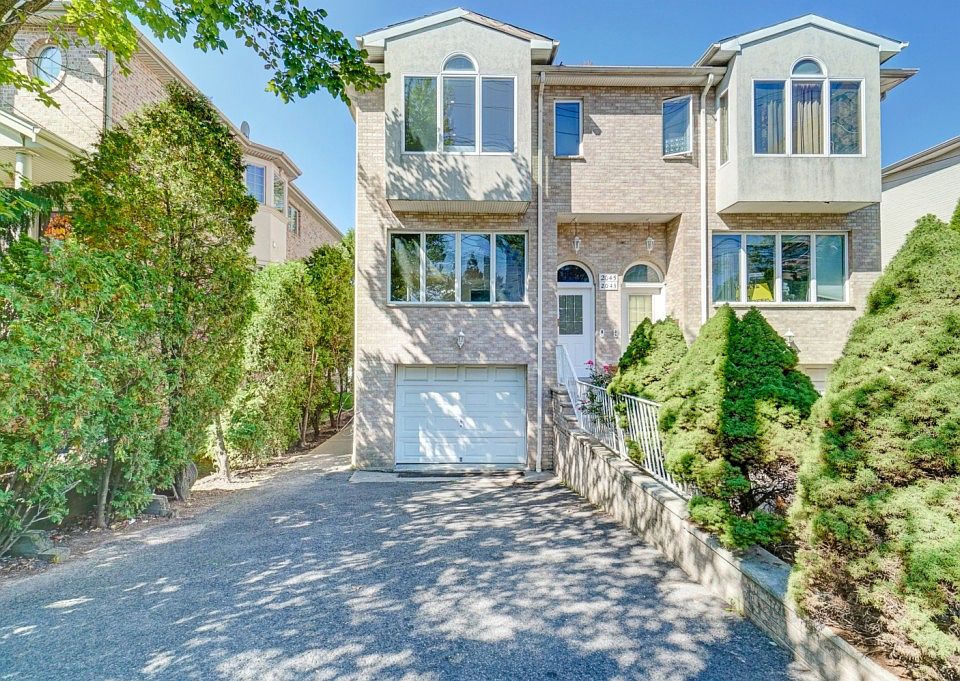 1st image of 2043 Fletcher Ave #2043