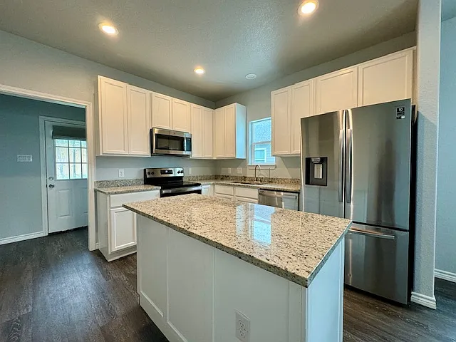 1285 Live Oak Dr — Photo 12
