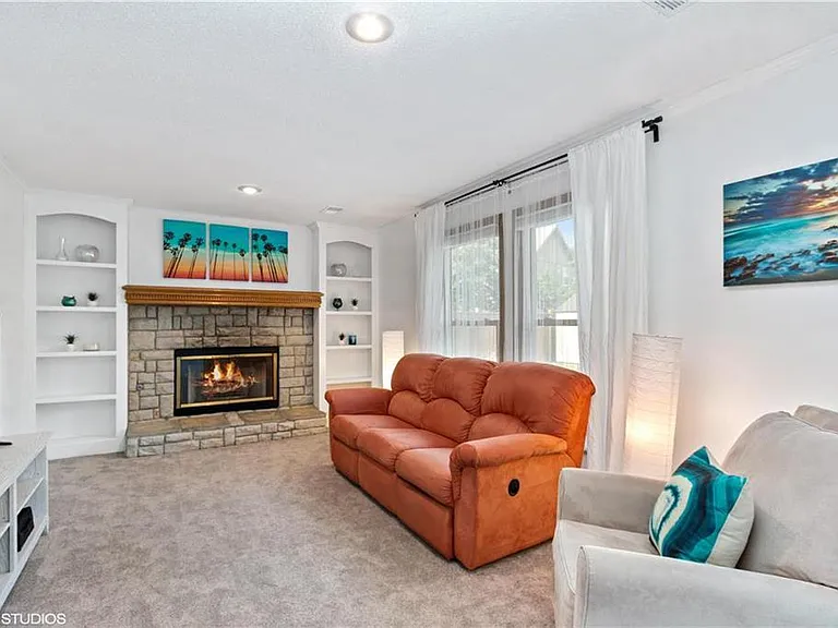 14805 Hadley St — Photo 10
