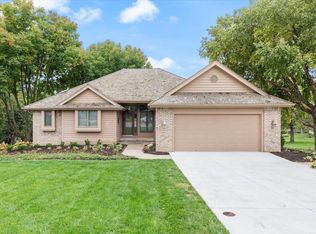130 Applewood Ct, Council Bluffs, IA 51503