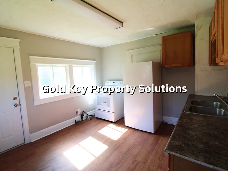 1726-1728 Walnut Street — Photo 10