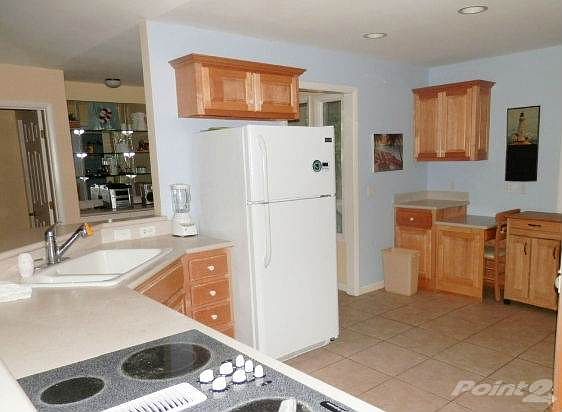 0 0 KITCHEN
