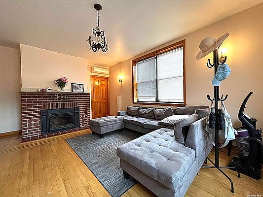 3rd image of 52-12 67th St #1