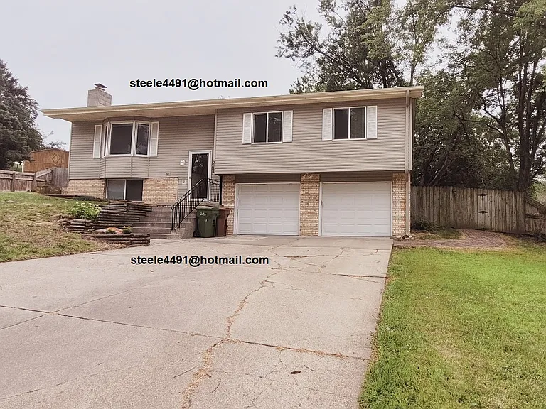 3011 Joann Ave — Photo 2