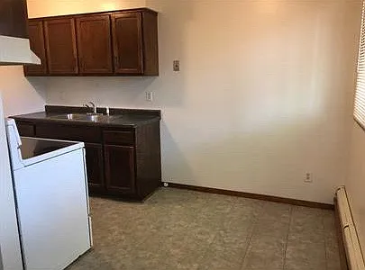 1610 Albemarle Street - 102 — Photo 3
