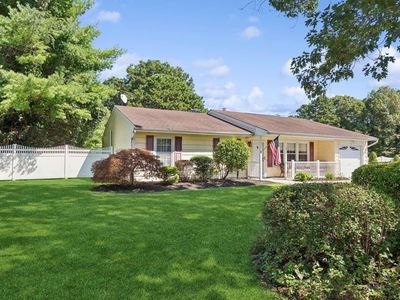 49 Whittier Avenue, Medford, NY, 11763