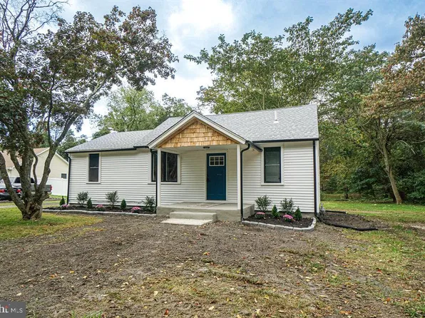 409 Grant Ave, Chesilhurst, NJ 08089