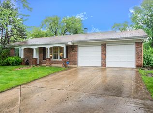 213 Downing Dr, Bloomingdale, IL 60108