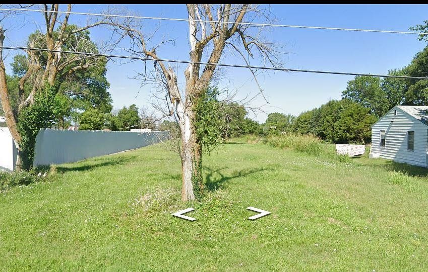 1st image of 929 N Beech Ave #91