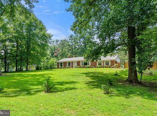 5238 Graystone Rd, Warrenton, VA 20187