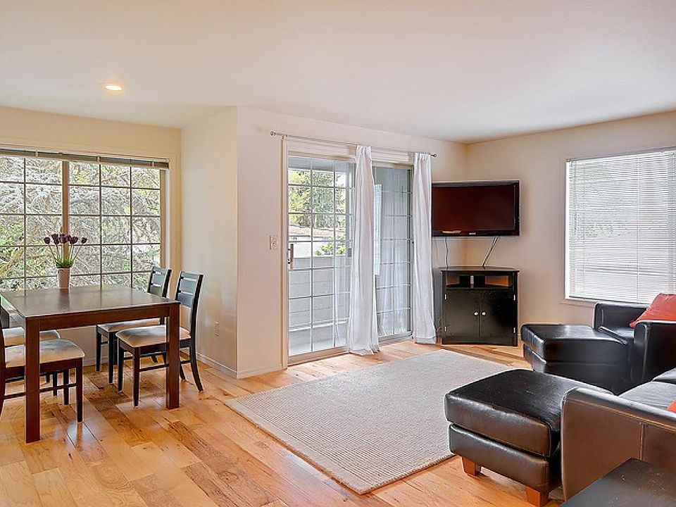 1st image of 8510 23rd Ave NE APT 1