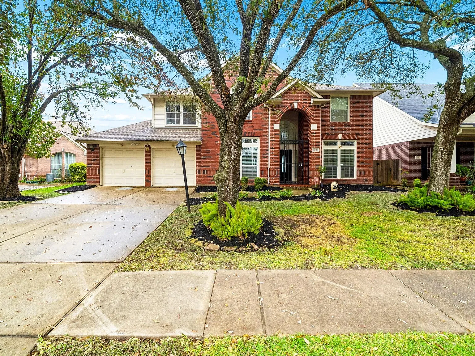 4 bed, 2.5 bath, 3251 sqft, $3,000 — Photo 4