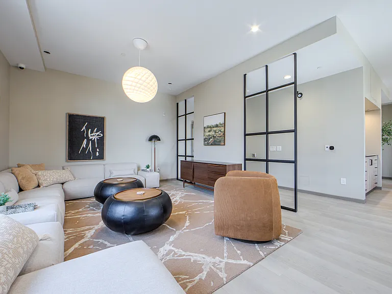 30 Queensland Rd — Photo 35