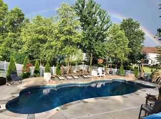35 Jacobs Ct E, Saint Peters, MO 63376